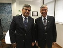 O Presidente da Assovale, Sr. Tomaz de Aquino Lima Pereira, com o Deputado Estadual Welson Gasparini, na Assembléia Legislativa do Estado de São Paulo.